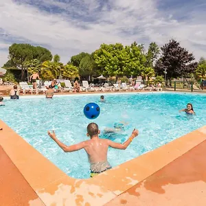 Planete Mobil Homes - Château De Galinée 4*, Saint-Cast-le-Guildo France